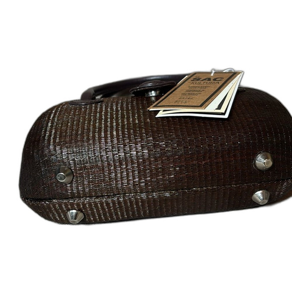 Le Sac Kultura Oval Bunyan Handbag with Leather Strap and Clasp - Picture 7 of 10